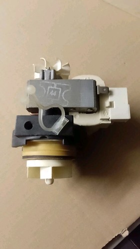 Miele Pumpe Laugenpumpe Ablaufpumpe BE20 B2-005 Geschirrspüler  T. Nr.: 2289524