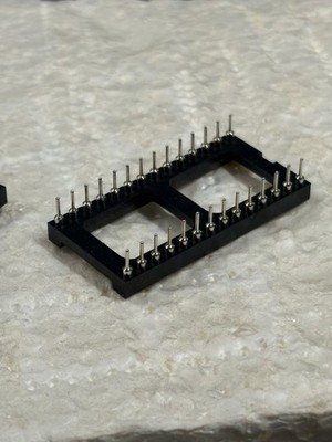 70pcs 28 Pin DIP IC Socket Low Profile Through Hole Gold Plated Contacts