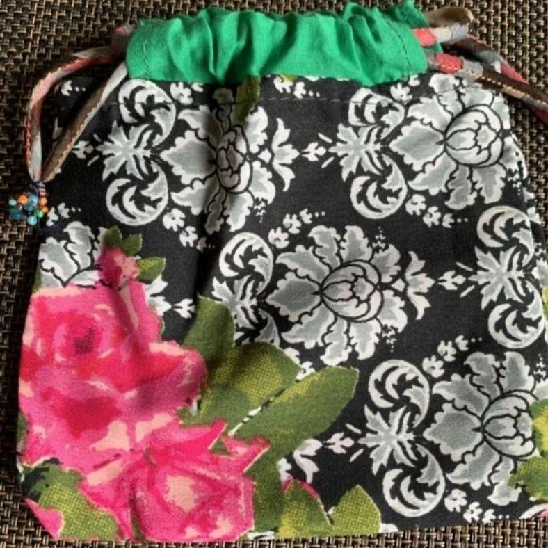 Pulsera CHAN LUU Cuentas Piedras Naturales Beige Joyería Usada Foto 4 de 4