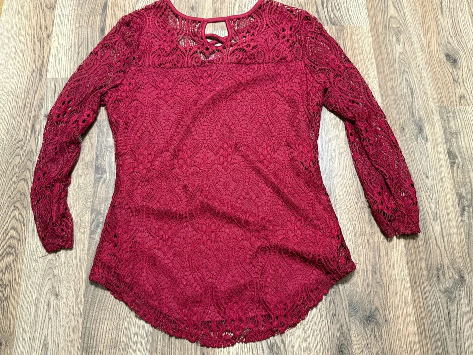 No Boundaries Shirt, Youth Girl's Size Medium, Red, Lace, 3/4 Sleeve Shirt - Image 2 of 4