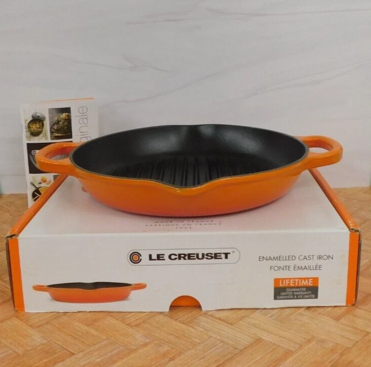 Le Creuset Signature Cast Iron 9.75 Inch Round Deep Grill Pan, Flame - New
Opens in a new window or
