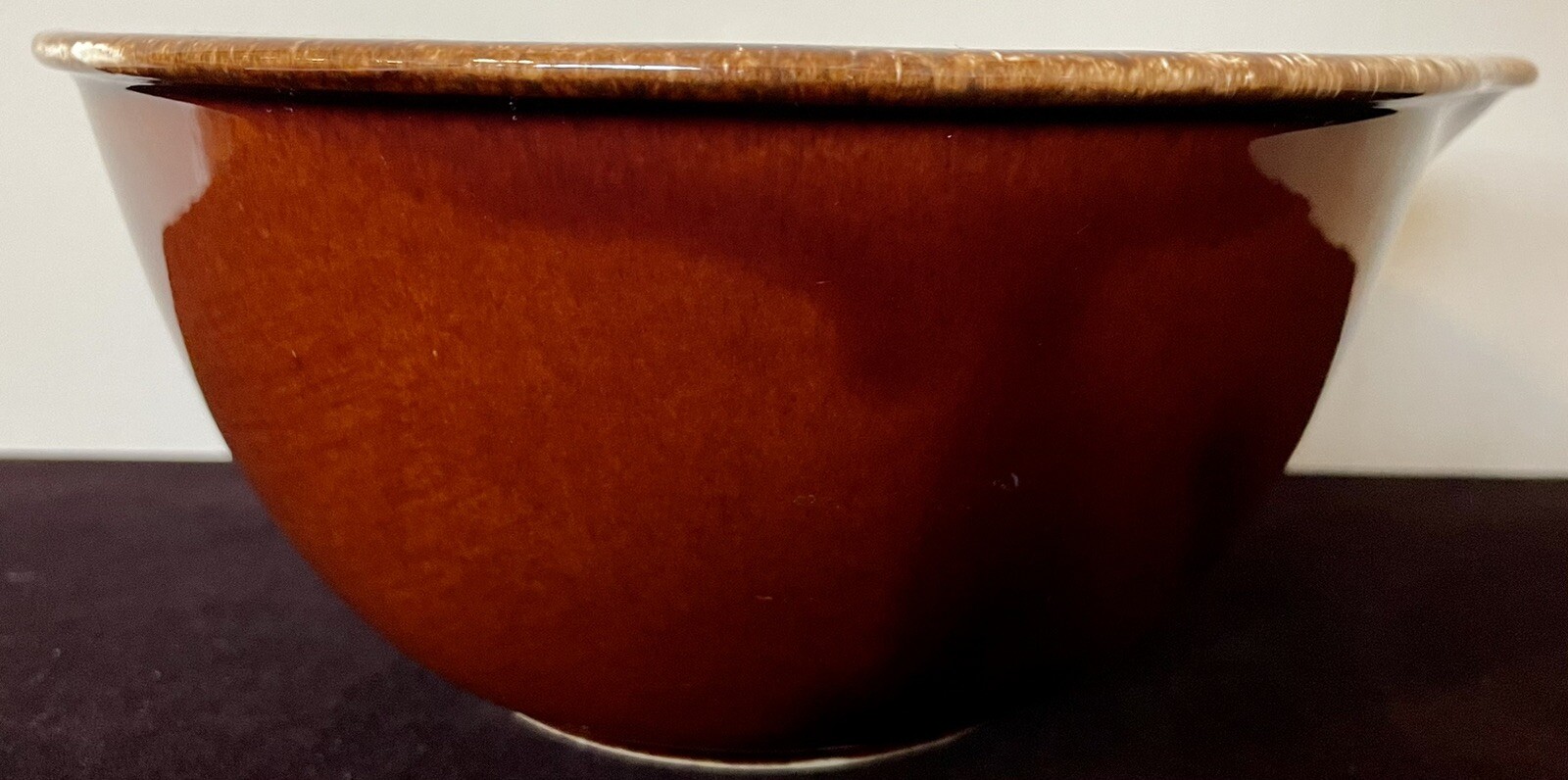 Hull Pottery USA Oven Proof Mixing Bowl With Pour Spout 8 Inch Lip