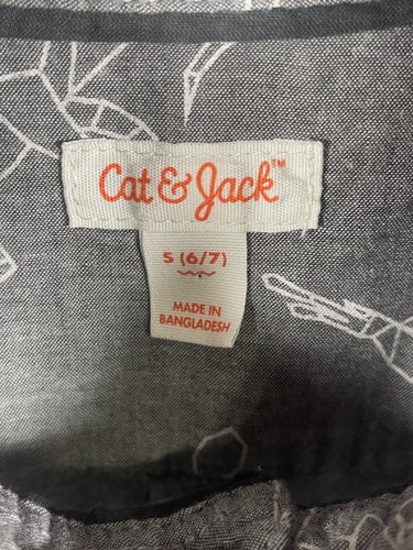 Cat & Jack Dinosaur Boys S (6/7) Top Gray Short Sleeve Collar Button Dress Shirt - Picture 2 of 9