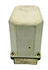 MOELLER MCS4 Pressure Switch Off 3.5 bar AC-15 230V 2A