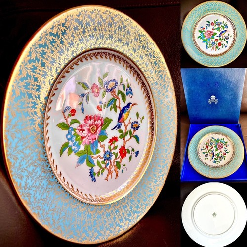 Rare (1960s) Generously Gold Gilded Aynsley “Pembroke” Wall Plate (10.5