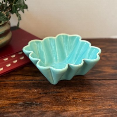 Vintage Scalloped Ceramic Bowl Turquoise Fluted