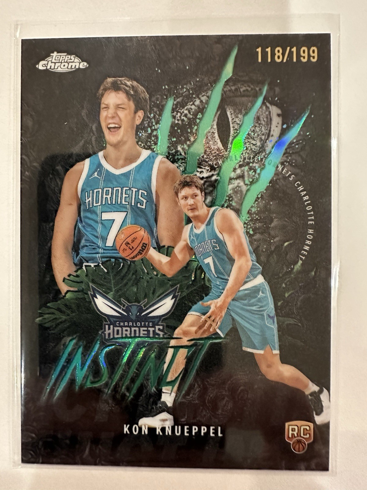 2025-26 Topps Chrome KON KNUEPPEL ROOKIE Instinct AQUA REFRACTOR /199 Hornets 🔥