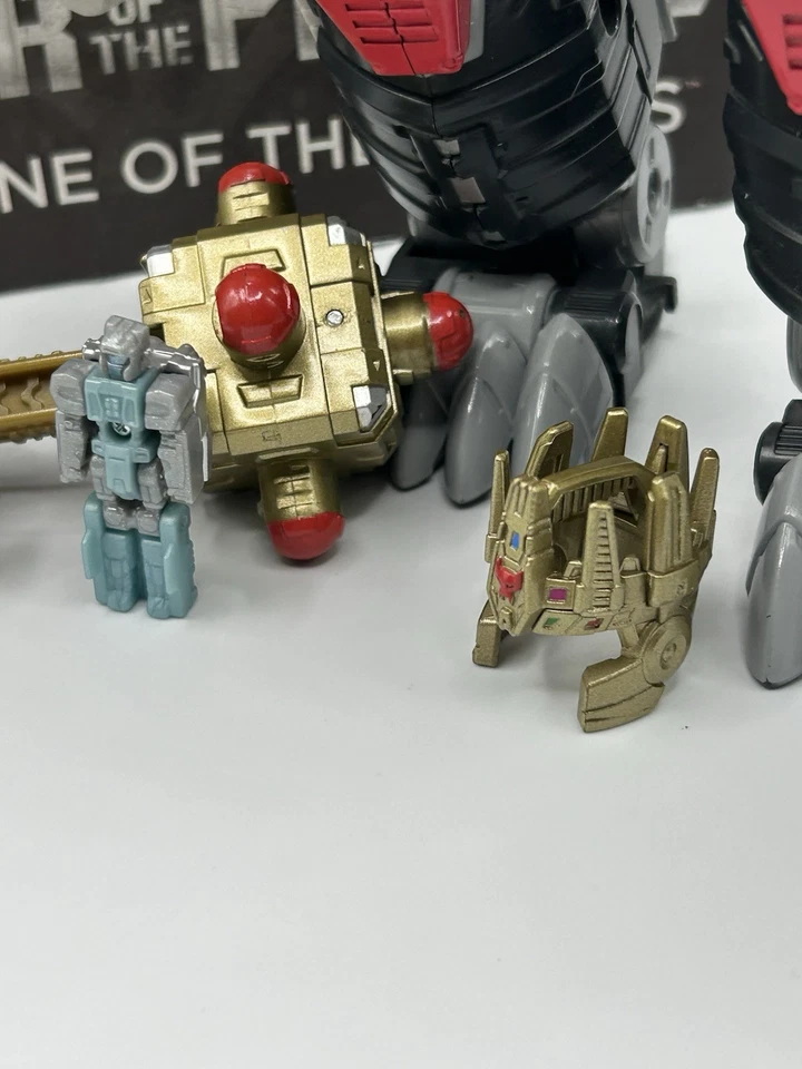 Transformers Power of the Primes "THRONE OF THE PRIMES" Optimal Optimus Incompl Foto 2 de 4