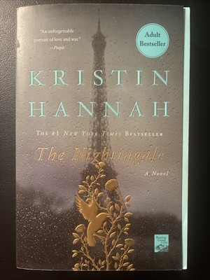 The Nightingale: A Novel - Paperback Book Hannah, Kristin - VERY GOOD