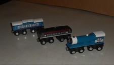 MAISON JOSEPH BATTAT WOODEN TRAIN ENGINE PASSENGER CARS BRIO COMPATIBLE