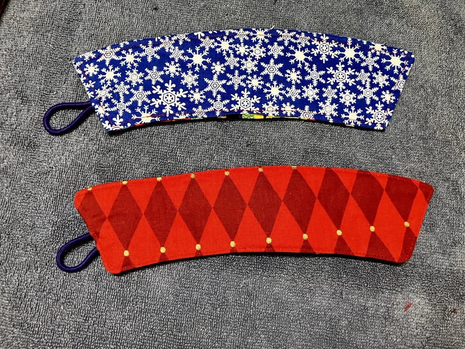 Acogedora manga taza café Navidad hecha a mano | Juego de 2 portavasos de tela reutilizable Foto 2 de 4