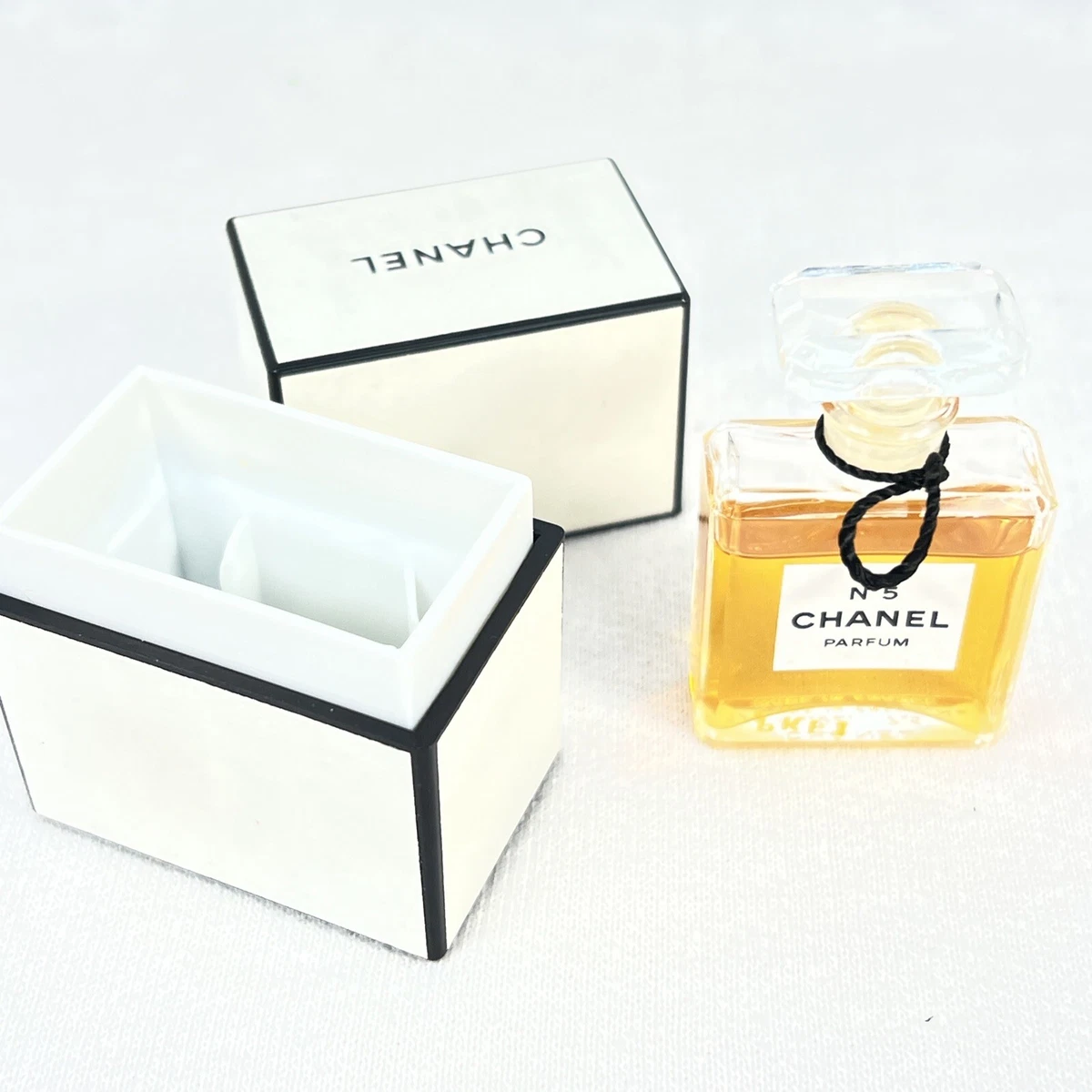 Vintage Chanel No 5 - 1/4 oz 7.5ml