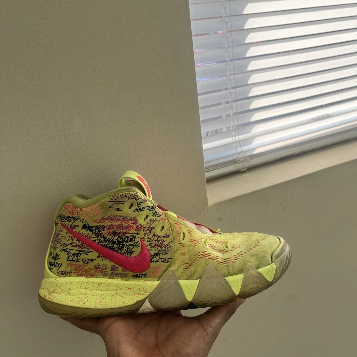 Nike kyrie 4 size 6.5 cheap