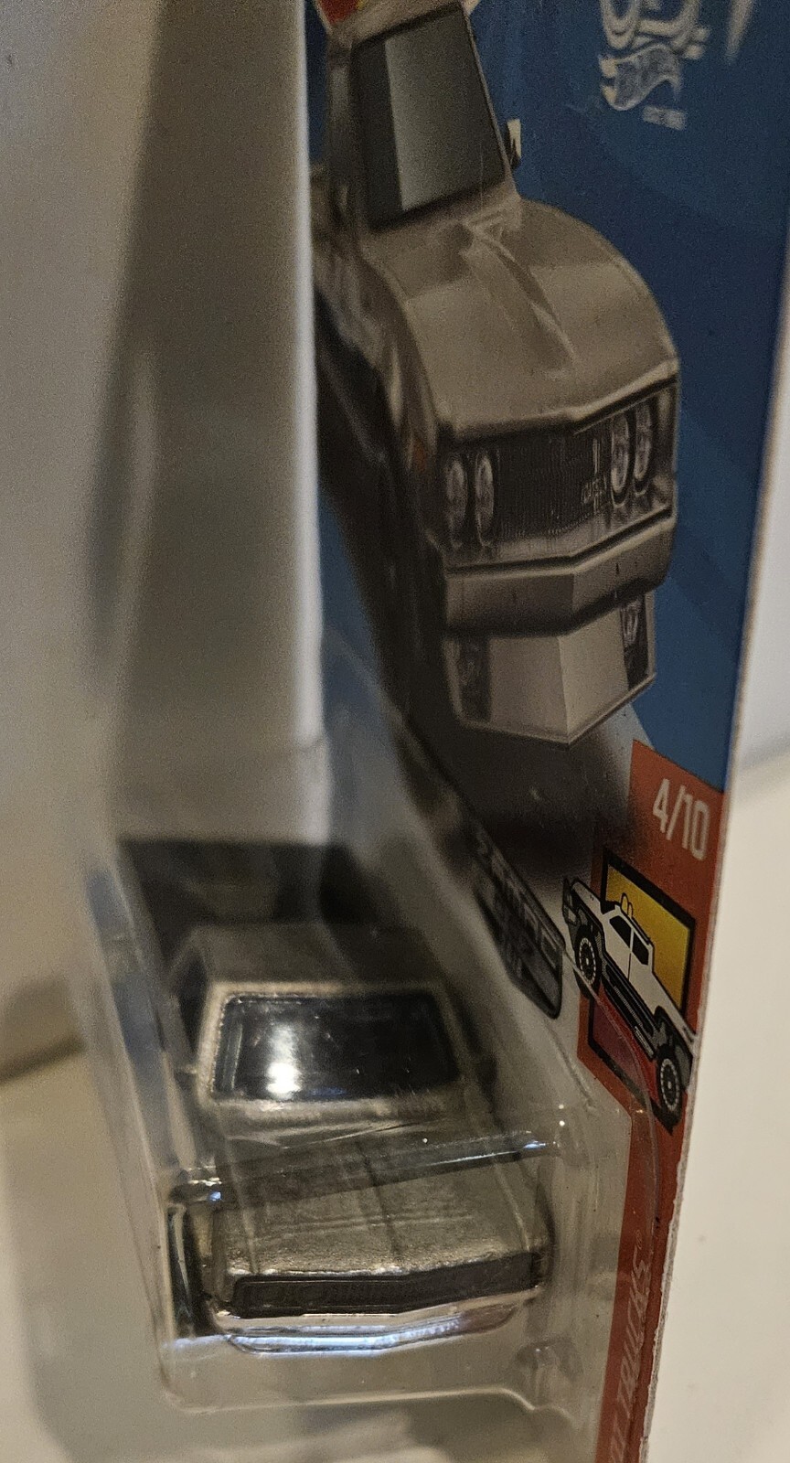 Picture 8 of 9