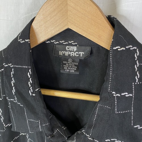 City Impact Black Silver Chain Checkered short sleeve shirt size XL 90s y2k club - Picture 3 of 9