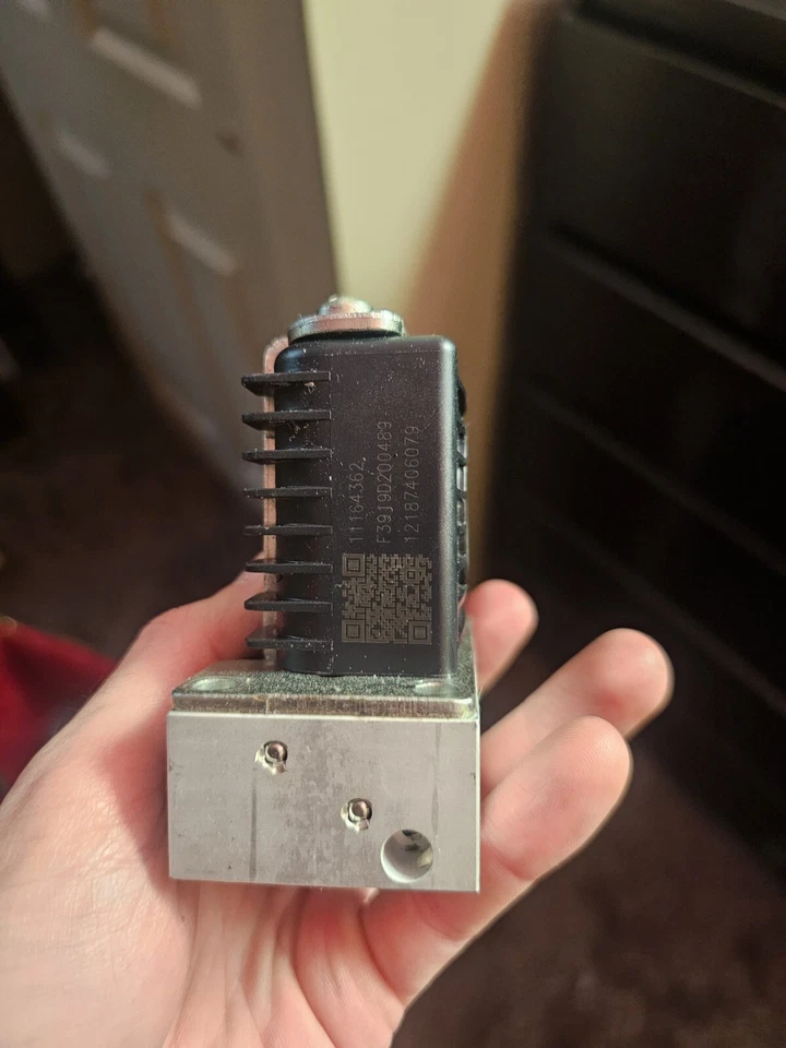 Danfoss Pvg Pves Electronic Control Valve 11164362 - Image 2 of 4