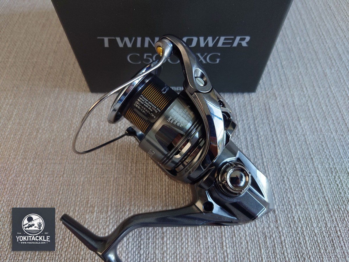 Shimano 24 Twin Power C5000XG Spinning Fishing Reel Shipping