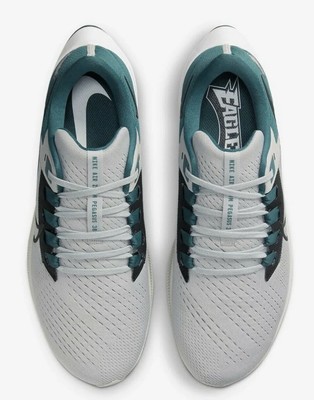 Nike Air Zoom Pegasus 38 Eagles - Black 