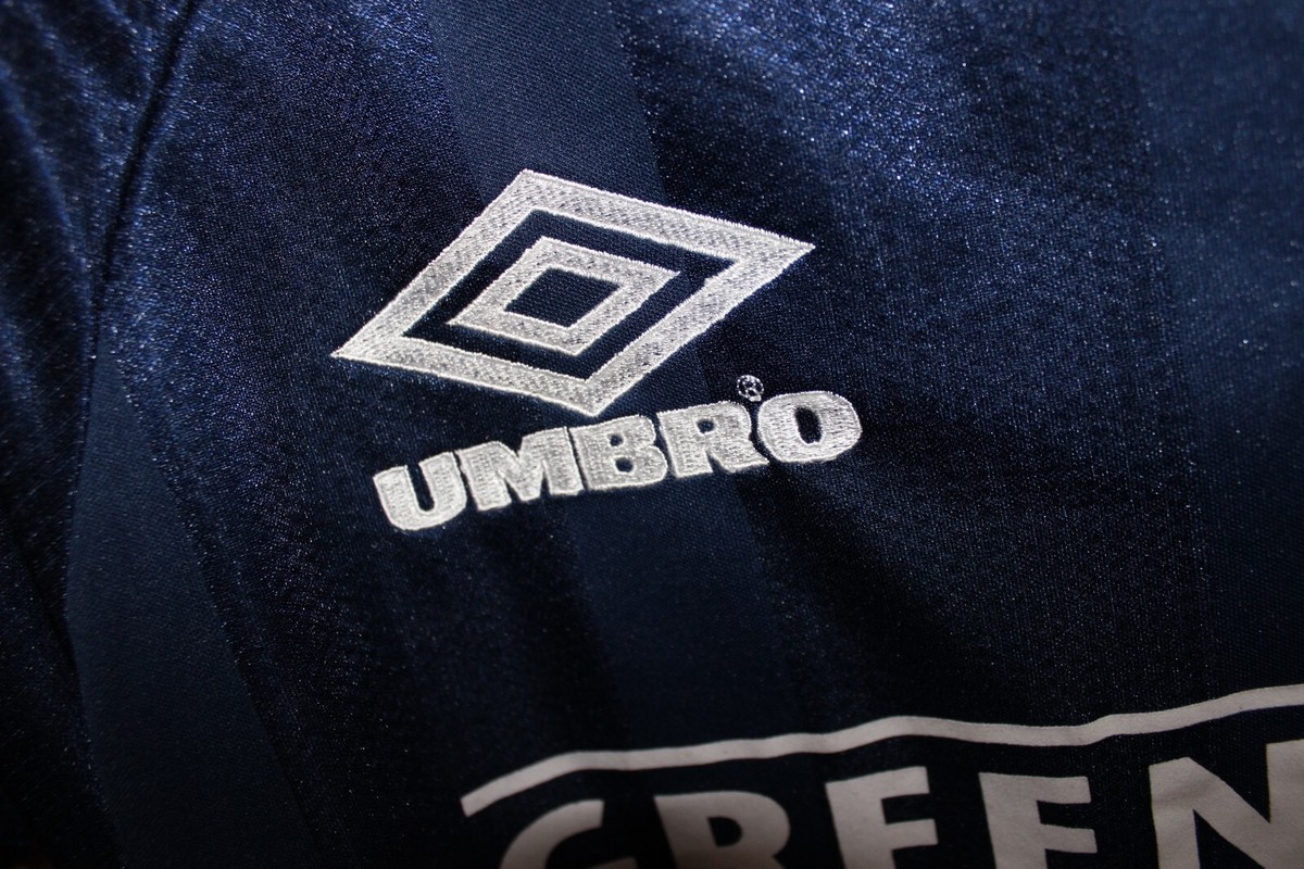 mint ENGLAND 1998-2000 training shirt Umbro jersey Boys 12-13yr