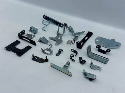 Suzuki GSX1300R Hayabusa Gemischt Halterungen Halter Mixed Brackets (8) 23'