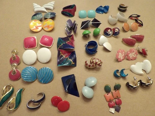 34 pair lot vintage fashion costume earrings jewelry  pierced stud