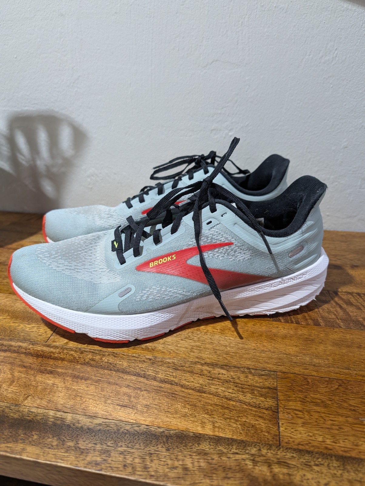 Men Size 12 Sneakers Tennis