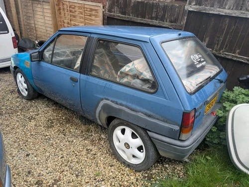 Vauxhall Nova Mk1 Merit 1.2 4sp Carb - Picture 2 of 18