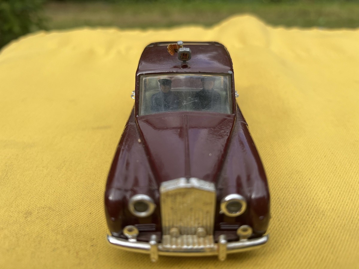 Triang Spot On No. 260 Royal Rolls Royce Phantom V - RARE Diecast