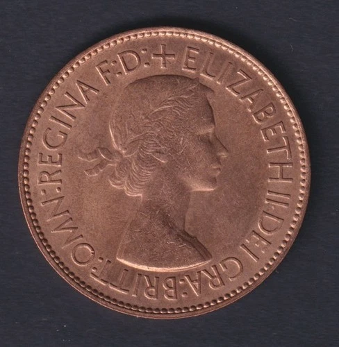 CB4030) Great Britain 1953 QEII Penny 1st of her reign. Fully lustred fault free