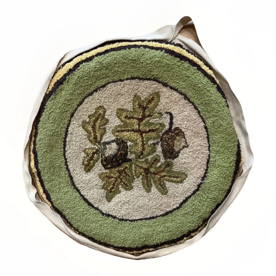 VTG Joan Moshimer Wool Hand Hooked Rug Chair Seat Acorns 15" Finished Project - Image 4 of 4