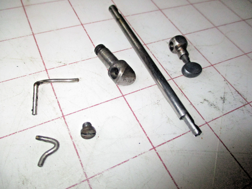 1918 Singer Sewing Machine 99-13 Needle Bar, Needle Holder, Thread Guides