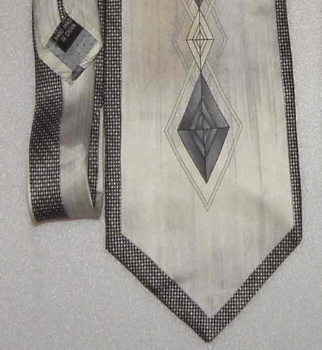 Men's Necktie Italian Stile 3.75 Inch Wide And 51 Inch Long - Picture 2 of 2