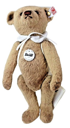 25ss Supreme Steiff® ET Steiff E.T Supreme x Steiff ET SS25 - Confirmed Order ✓ SHIPS ASAP ✓ | eBay