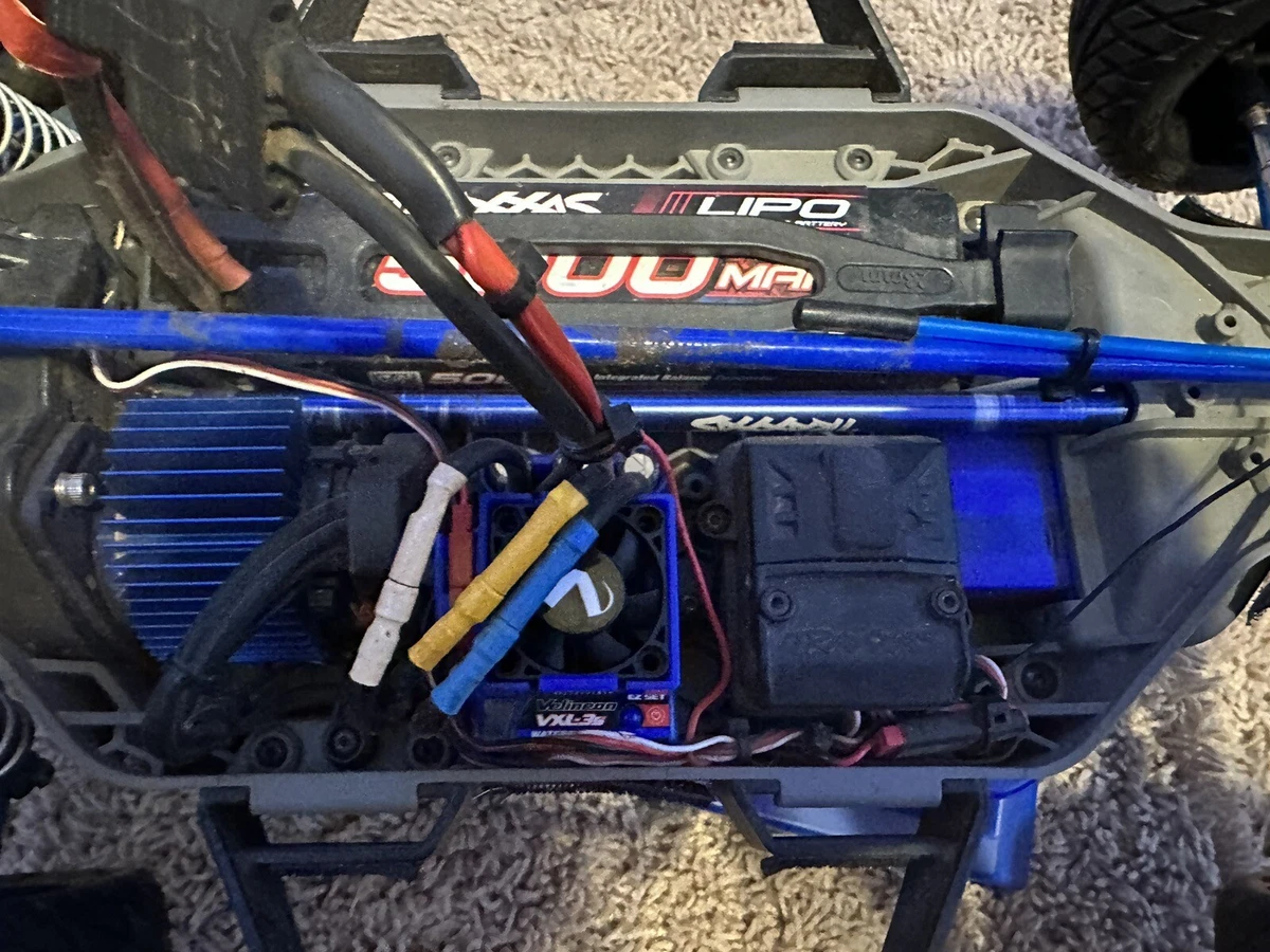 Used traxxas sale slash 4x4