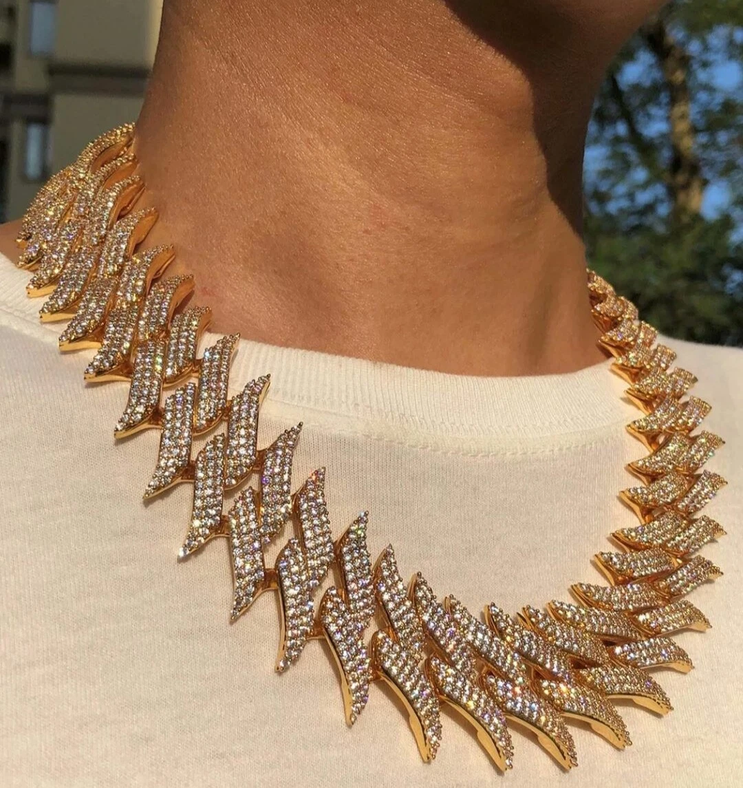 Spiked cuban chain online
