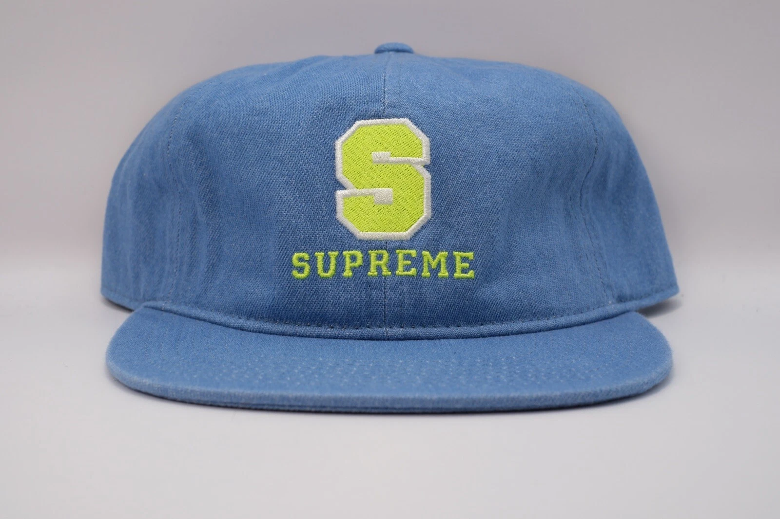 CHAPEAU AJUSTÉ SUPREME FW14 DENIM VARSITY 6 PANNEAUX NEUF LOGO JORDAN DUNK BOX