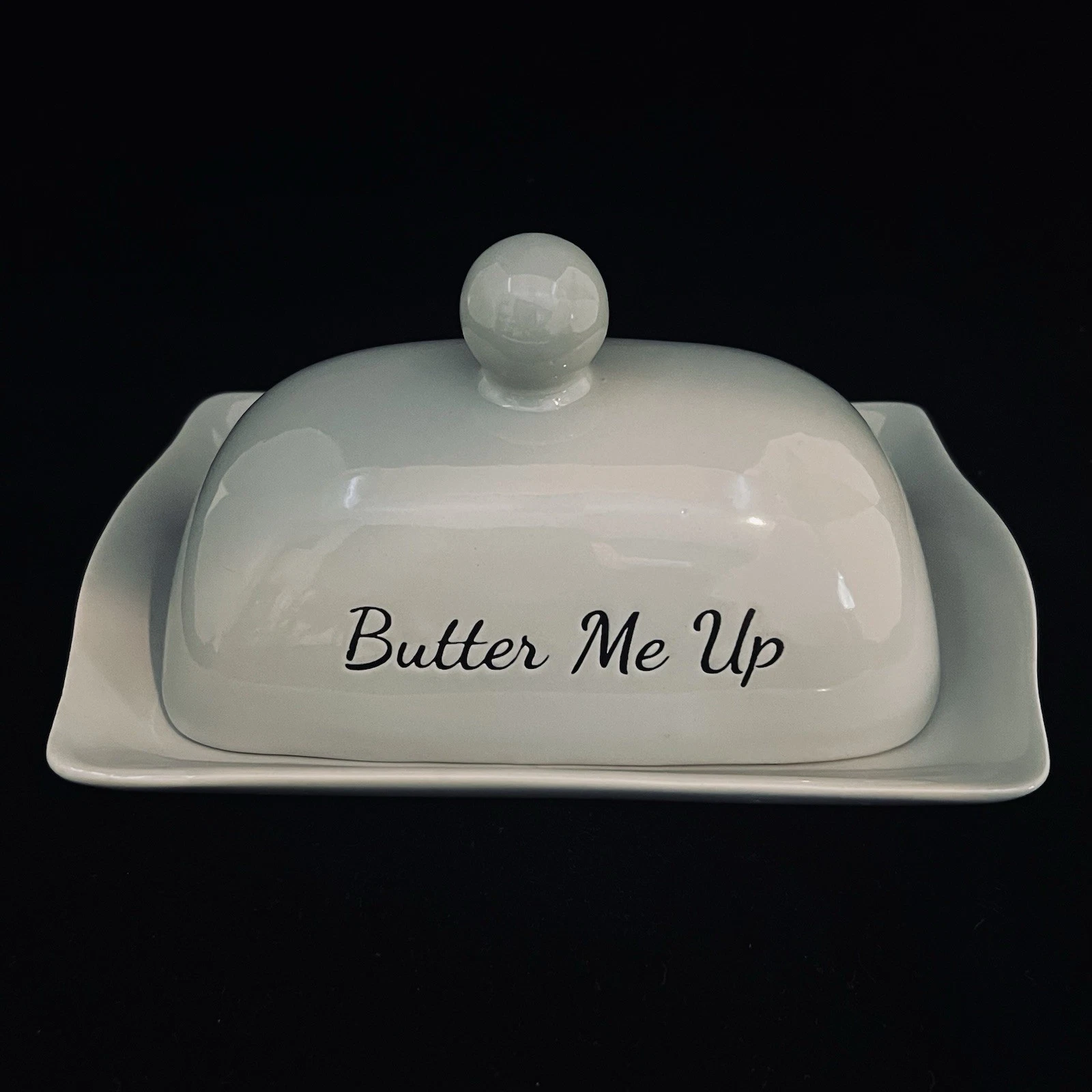 Farmhouse Light Gray Sentiment Butter Me Up Butter Dish & Lid
Opens in a new window or tab