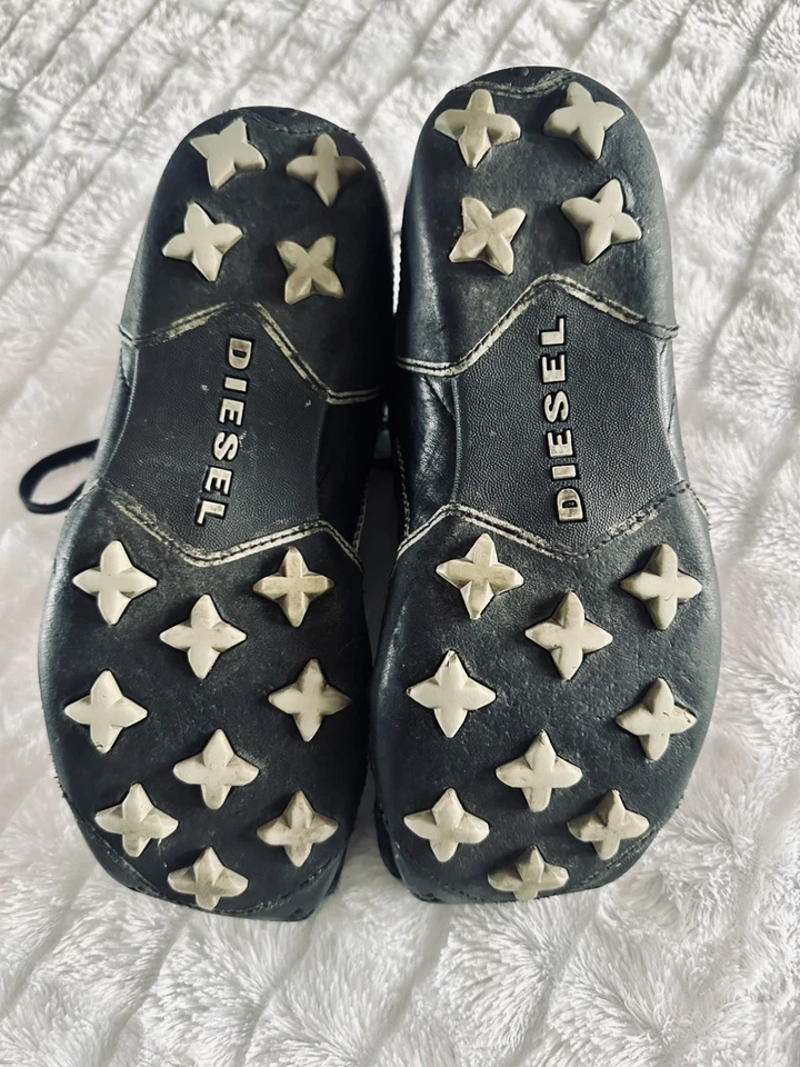 Zapatillas De Colección Y2K Diesel Aquila Puntera Cuadrada Negras, Para Mujer 9, Usadas en Excelente Condición, Raras Foto 4 de 4