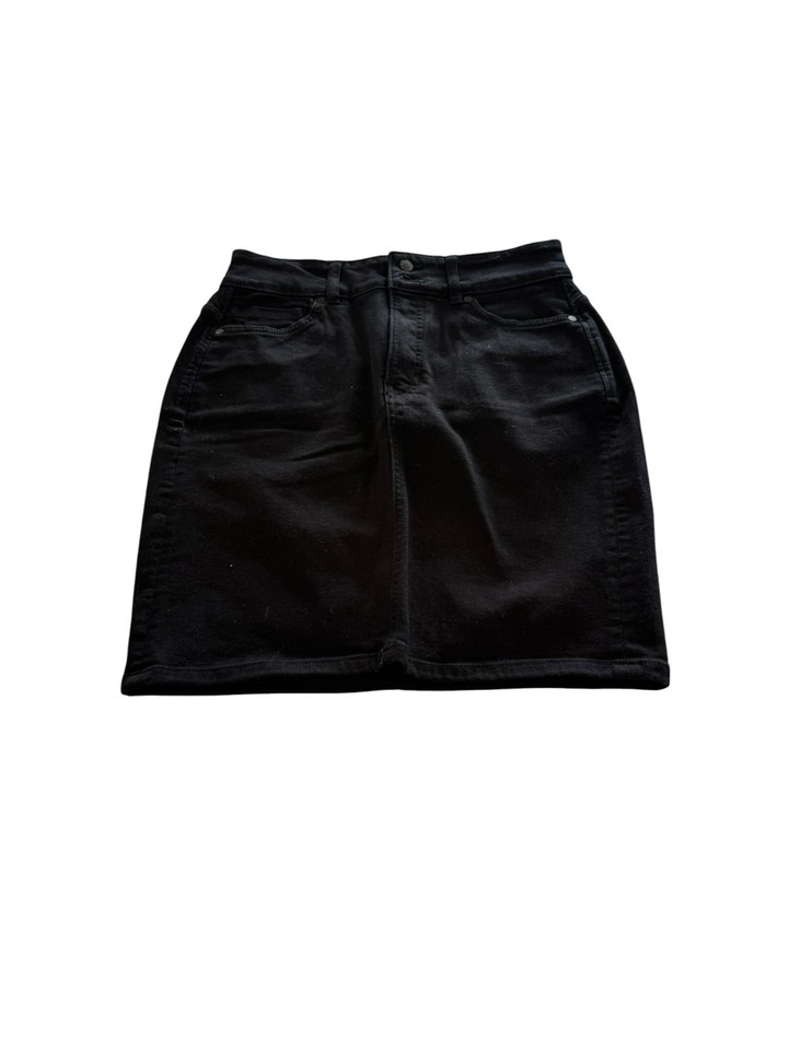 Target Womens Size 10 Black Jean Skirt Good Condition