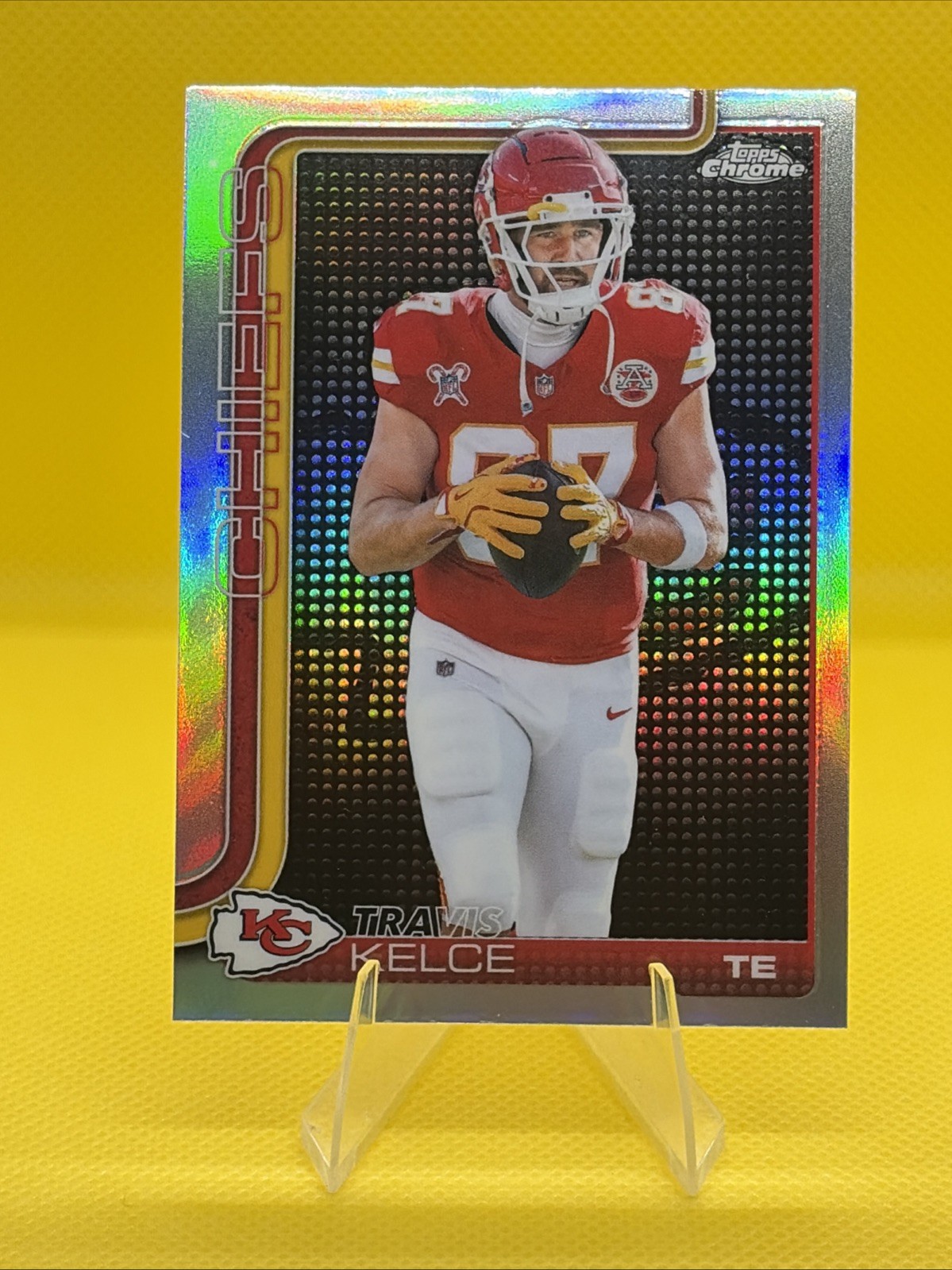 Travis Kelce 2025 Topps Chrome Lightboard Logo Refractor Case Hit SSP #150