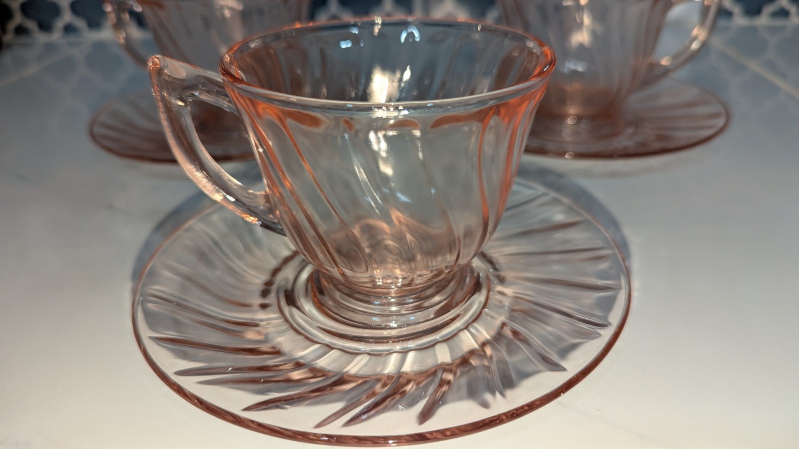 Jeanette Glass  SWIRL Pink Depression Glass cup and saucers set  Set of 3