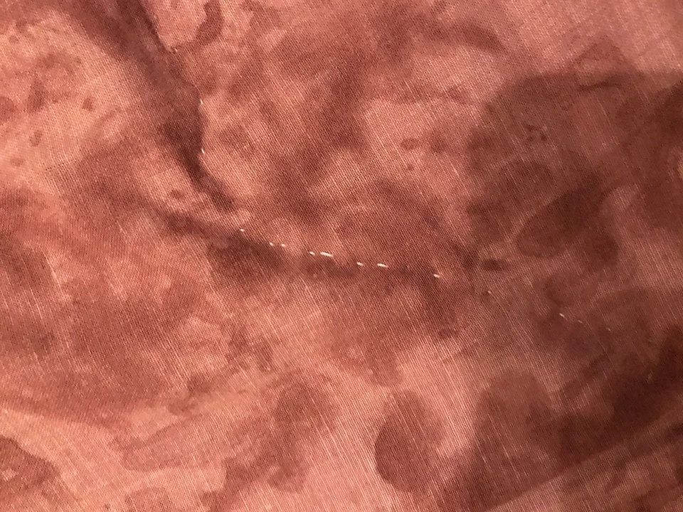 Лоскутное одеяло на коленях 36 x 42 белое розовое с цветочным узором Geometci мягкое б/у - Изображение 4 из 4