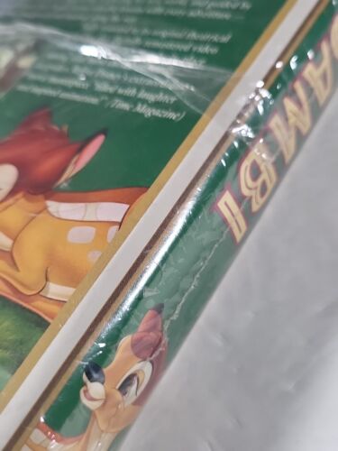 Disney Bambi VHS- 55th Anniversary Masterpiece- Fully Restored Limited Edition - Picture 4 of 4