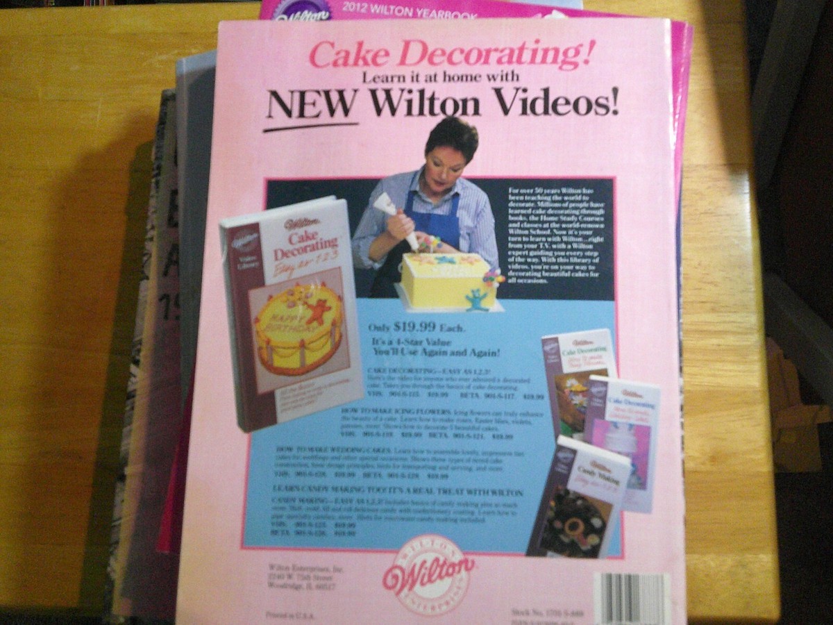 趣味・スポーツ・実用 2012 Wilton Yearbook Cake Decorating 2012 Wilton Yearbook Cake Decorating | eBay