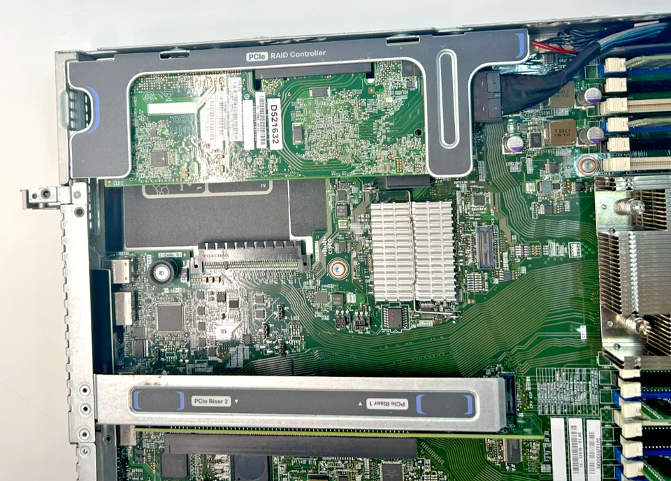 Cisco UCS C220 M4 1U Rack Server 1x Xeon E5-2650 v3 @ 2.30GHz 64 GB 12G Raid CTR - Image 3 of 4