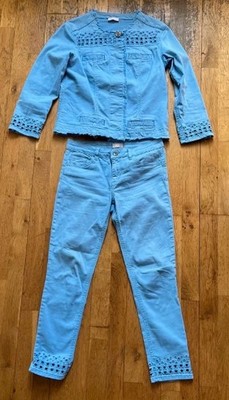 LIU JO MILANO Denim-Set Jeansjacke + Jeans mit Lochstickereien und Strasssteinen
