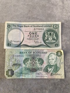 X2 Bank of Scotland £1 Pound Banknotes C910298093 A57744464 (185)