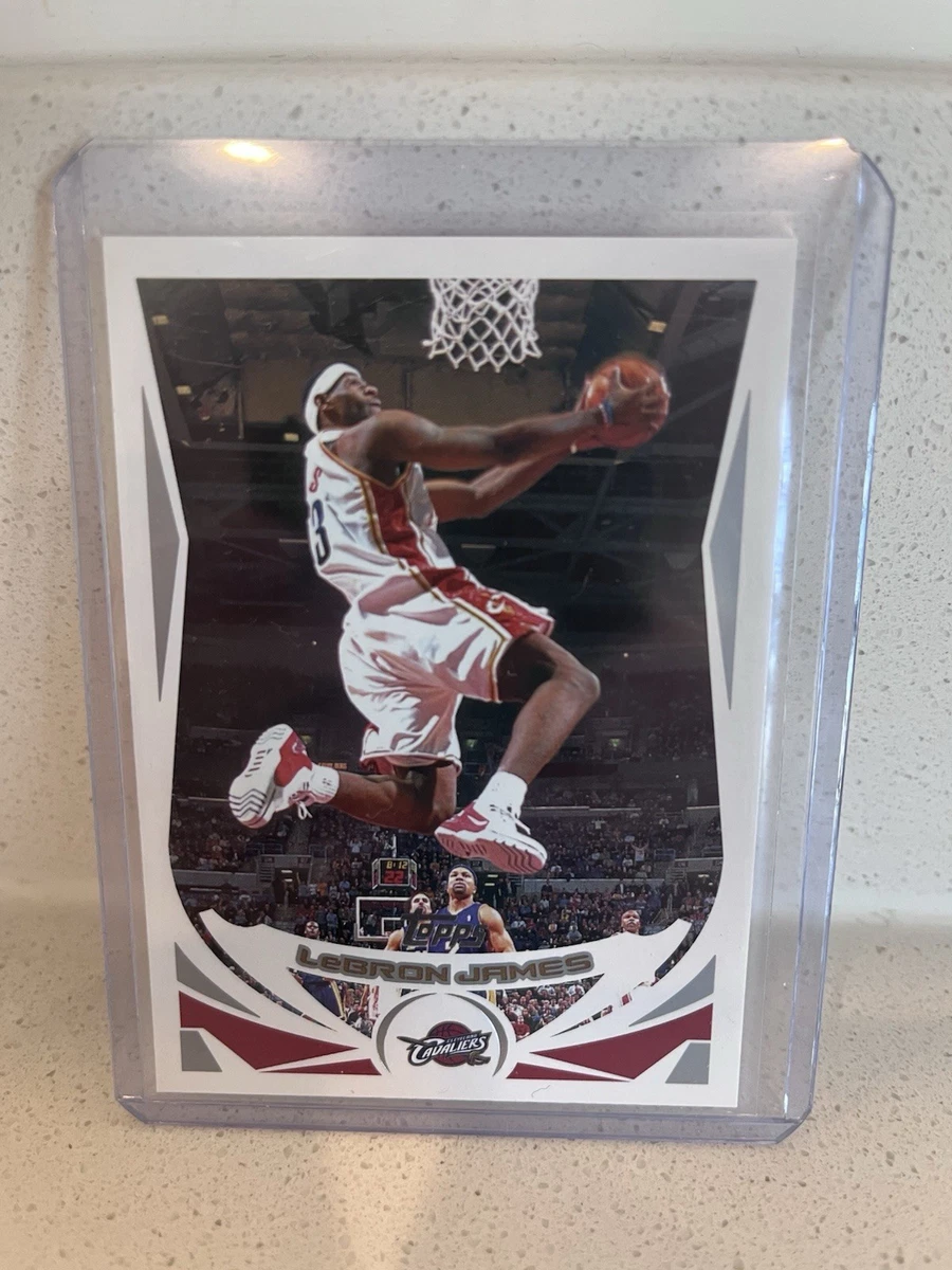 Topps LeBron James Basketball 2004-05 Season Sports Trading Cards