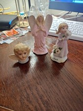 3 statuine angelo 1 appeso e gli altri 2 o figurine