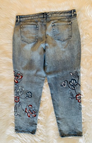 Pantalones de mezclilla florales en dificultades Style&co talla 18 recortados para mujer novio - Imagen 8 de 12